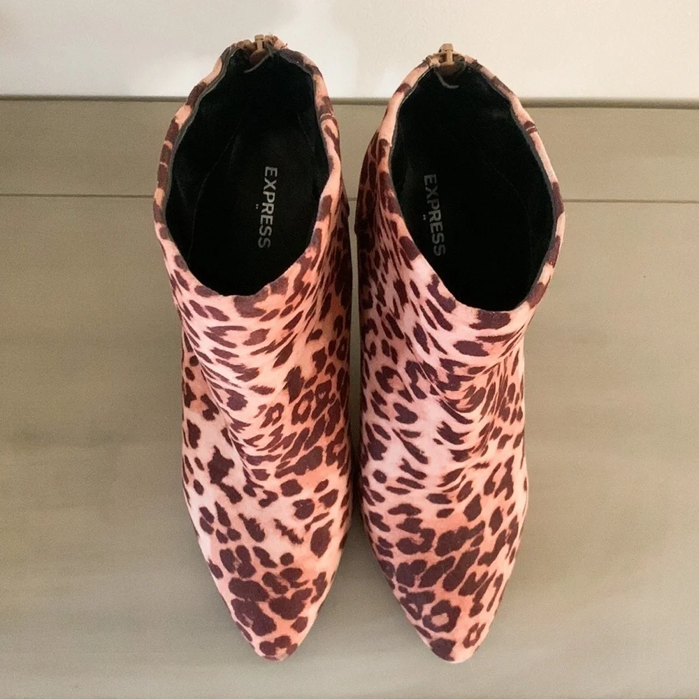 Express Leopard Animal Print Heeled Ankle Booties 8